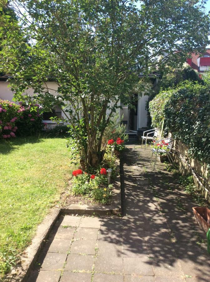 Altstadt Bonn Mit Eigenem Parkplatz Und Garten Bagian luar foto